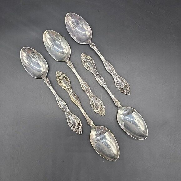 Lot Of 5 c1973 Victorian Classic Silverplated Tea Spoons - Picture 1 of 6